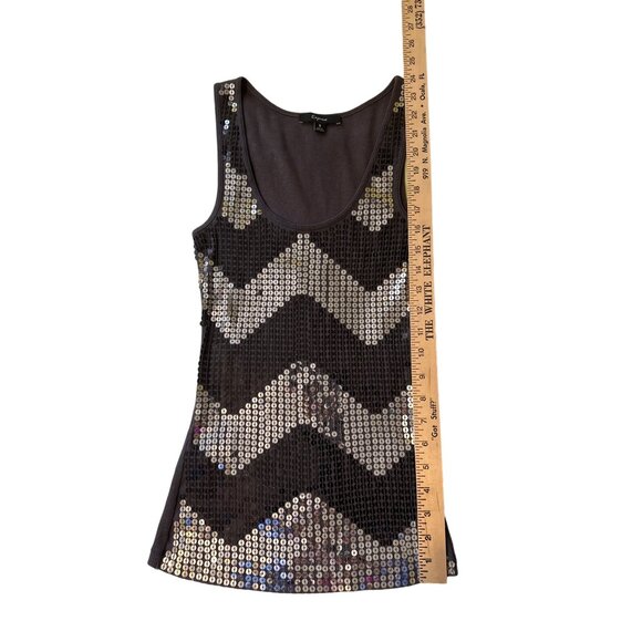 💖EXPRESS grey zig zag sequin tank top size medium - Picture 5 of 6